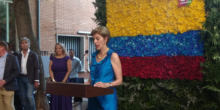 La embajadora colombiana, durante su discurso./ Fotos: AC/AR