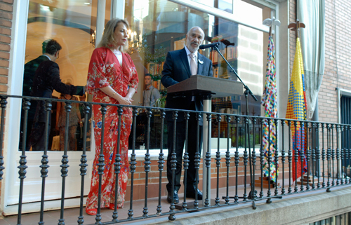 El embajador Furmanski agradece el apoyo internacional a la paz en Colombia