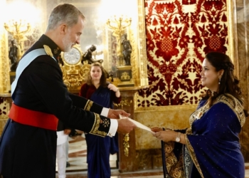 El Rey recibió las Cartas Credenciales de seis nuevos embajadores
