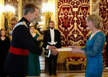 Cuatro nuevos embajadores europeos y un africano presentan sus Credenciales