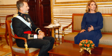 Seis nuevos embajadores presentan credenciales al rey Felipe VI