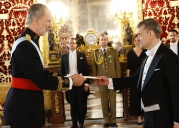 Don Felipe recibe las Cartas Credenciales del Embajador de Rumanía, George Gabriel Bologan./ Fotos: Casa de SM el Rey