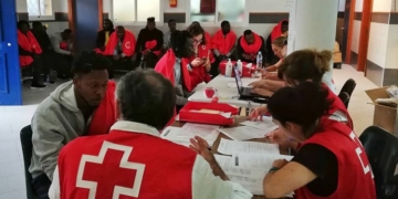 El Instituto Cervantes y Cruz Roja firman un convenio para enseñar español a migrantes