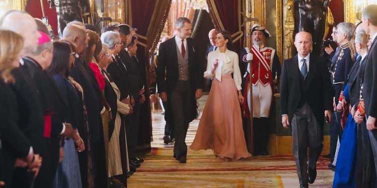 El día 31, fecha prevista para la recepción al Cuerpo Diplomático