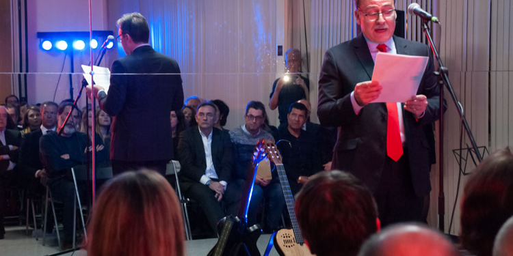 El embajador Gustavo Machín, durante su discurso./ Fotos: AR