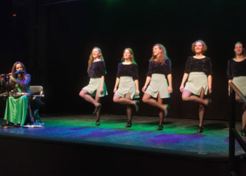 La Embajada de Irlanda celebró el Día de Santa Brígida con gaitas y bailes