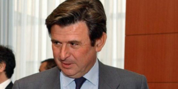Carlos Bastarreche.