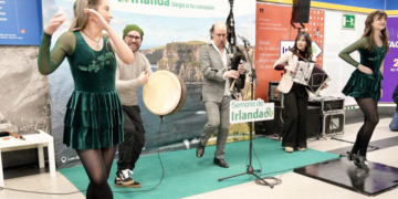 Comienza entre gaitas la Semana de Irlanda 2024 y la fiesta de San Patricio