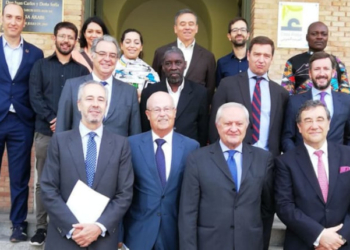 Foto de familia de los participantes en la jornada / Foto: Casa África
