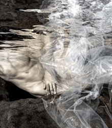 Casa Mediterráneo presenta el catálogo de la exposición ‘Somos agua’