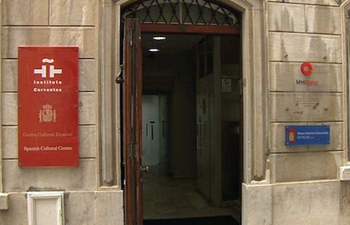 El Gobierno reabrirá la sede del Cervantes en Gibraltar que cerró Margallo