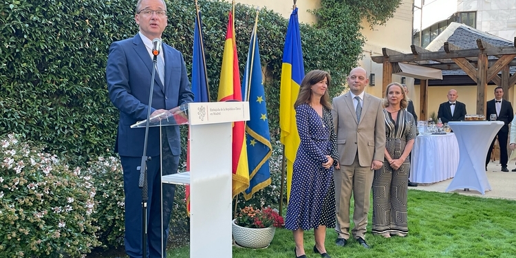 El embajador checo subraya que Chequia y España se acercan cada año