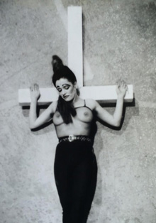 Se presenta una retrospectiva del multifacético artista chileno Germán Bobe