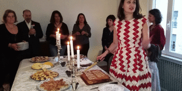 ‘Vasilopita’ para celebrar el Año Nuevo en la Embajada de Chipre