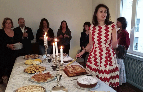 ‘Vasilopita’ para celebrar el Año Nuevo en la Embajada de Chipre