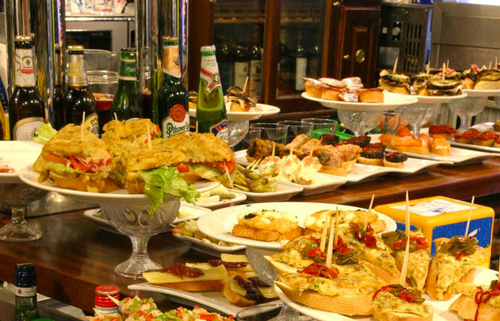 El Cervantes y la Academia de Gastronomía divulgarán la cocina española e hispanoamericana