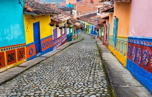 Las empresas españolas sondean en Bogotá las oportunidades del posconflicto