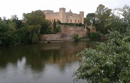 El castillo de Malpica de Tajo donde se rodó la serie ‘Isabel’