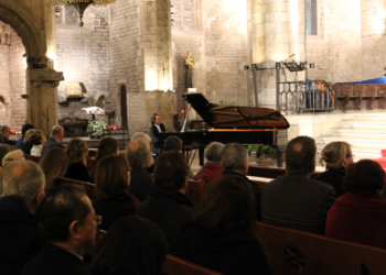 Hungría, Polonia, Eslovaquia y Chequia celebran la Navidad en Barcelona