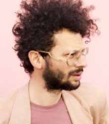 Concierto del cantante Charles-Baptiste en el Instituto Francés de Madrid