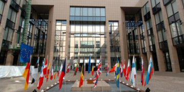 España quiere que la UE condicione la ayuda a Ucrania al fin de la corrupción