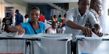 El embajador de Haití informa al MAEC del calendario electoral de 2021