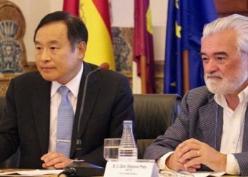 El embajador surcoreano asegura que «el español es el idioma de moda en Corea»