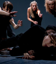 El Instituto Francés presenta el espectáculo de danza ‘Cut Piece’