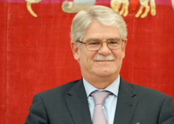 Dastis renuncia a ir a la elección de España para el Consejo de DDHH