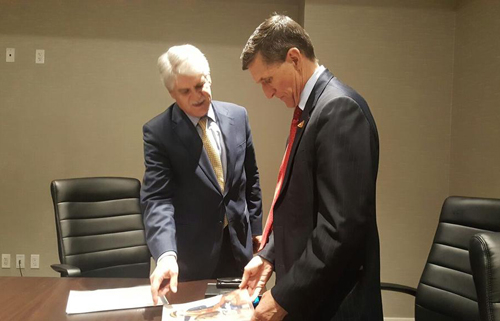 Dastis se reunió con Michael Flynn, futuro consejero de Seguridad de Trump