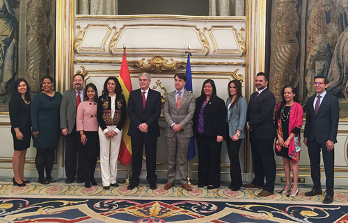 Dastis pide a jóvenes líderes hispanos que divulguen en EEUU el legado español