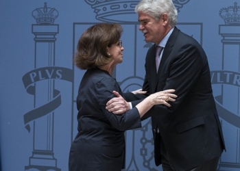 El Gobierno aprobará este viernes la reestructuración de Exteriores