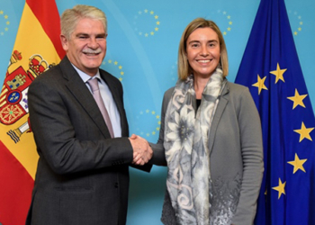 Dastis se estrena como ministro con reuniones en Bruselas con Juncker y Mogherini