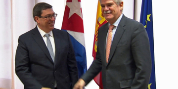 García Casas viaja el lunes a Cuba en la primera visita del nuevo Gobierno de Rajoy
