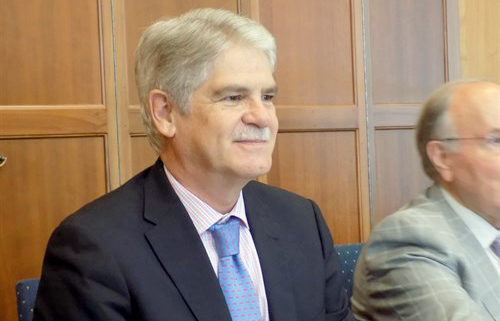 Dastis, sobre el ‘Brexit’: «No vamos a desmontar la UE para facilitar que se vayan»