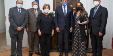 Bienvenida de la Embajada dominicana a su delegación en FITUR