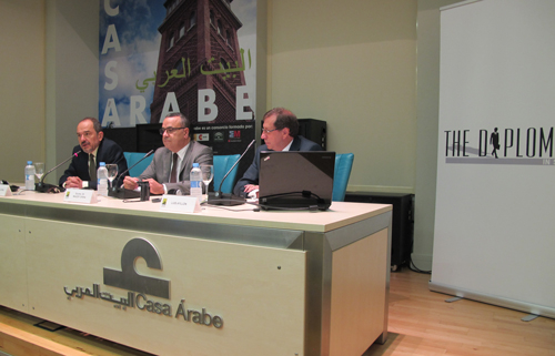 Túnez confía en los inversores internacionales para consolidar su democracia