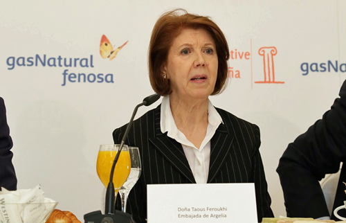 La embajadora de Argelia reclama apoyo financiero a las pymes españolas en su país