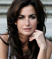 La cantante y actriz Belén López ‘se desnuda’ en ‘Desconcierto’