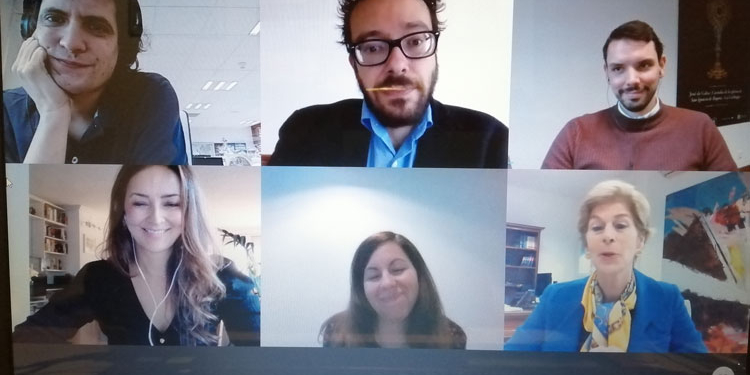 Despedida ante la prensa de la embajadora colombiana Carolina Barco