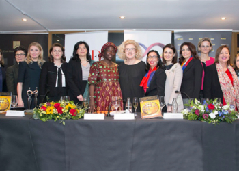 Embajadoras en la I Conferencia Internacional de Mujer y Diplomacia