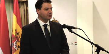 El embajador húngaro remarcó las buenas relaciones con España