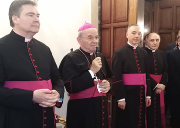 El nuncio Renzo Fratini, en su despedida: «Ahora nadie puede gobernar solo»