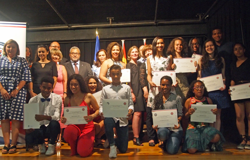 La Embajada dominicana celebra el IX Premio al Mérito Escolar en Madrid