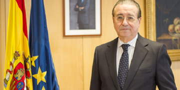 Eguidazu expresa su confianza en Europa durante los premios Euroscola