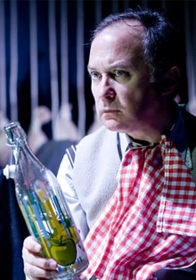 Teatro del Barrio, perplejidad y humor gestual en ‘El minuto del payaso’