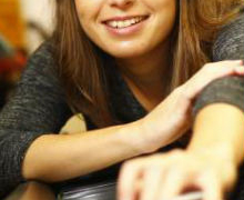 La cantante ELE ofrece un concierto en el Teatro Nuevo Apolo de Madrid