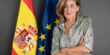 La Embajadora en Lisboa, Marta Betanzos, es una de las pocas mujeres destinadas en jefaturas de cierto relieve./ Foto: MAEC