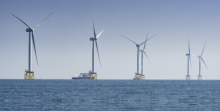 Iberdrola inicia en Reino Unido las obras de su mayor inversión en eólica marina