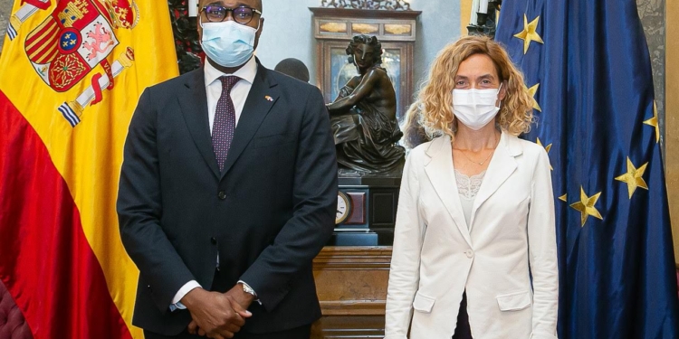 Meritxell Batet expresa el apoyo del Gobierno de España a Haití